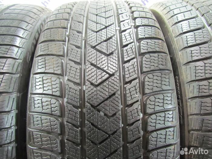 Pirelli Winter Sottozero 3 265/40 R21 и 305/35 R21 98L