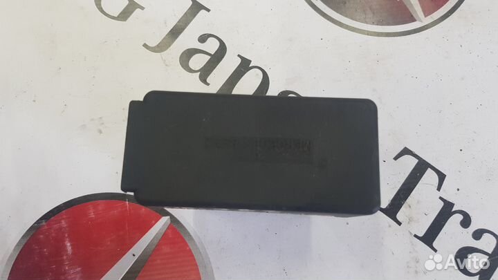 Реле свечей накала на Mercedes-Benz W201 W463 W408