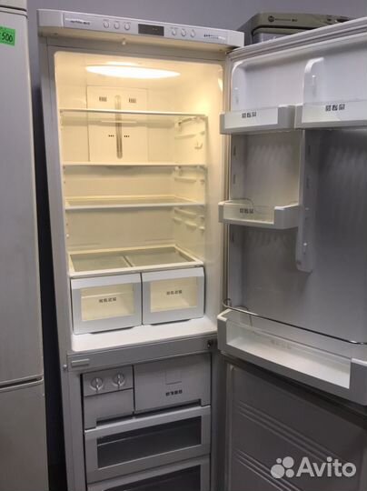 Холодильник Samsung. Full no frost