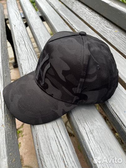 Бейсболка NY черный камуфляж