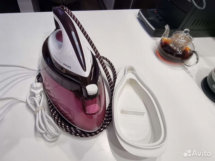 Парогенератор philips GC 7808