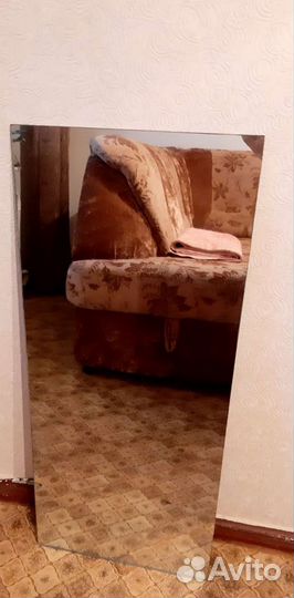 Зеркало мебельное из полированного стекла