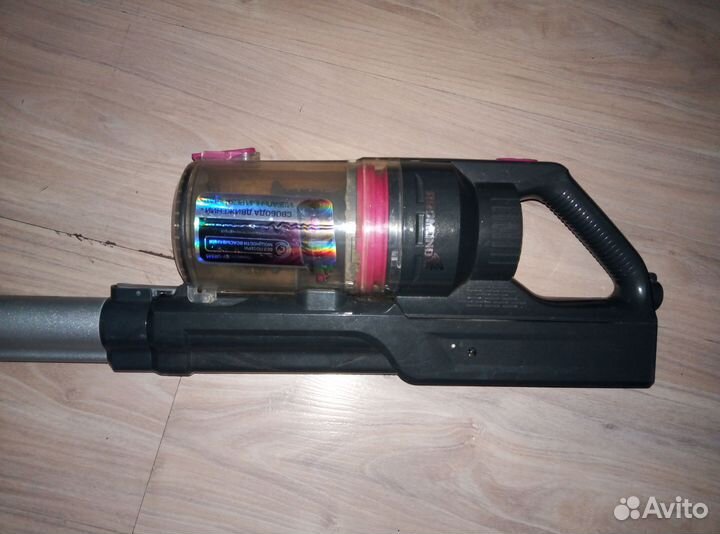 Беспроводной пылесос redmond