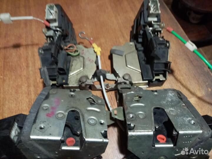 Замок двери бмв е39