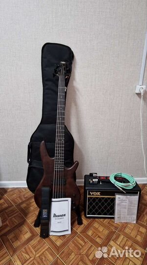 Бас гитара 5 струн Ibanez