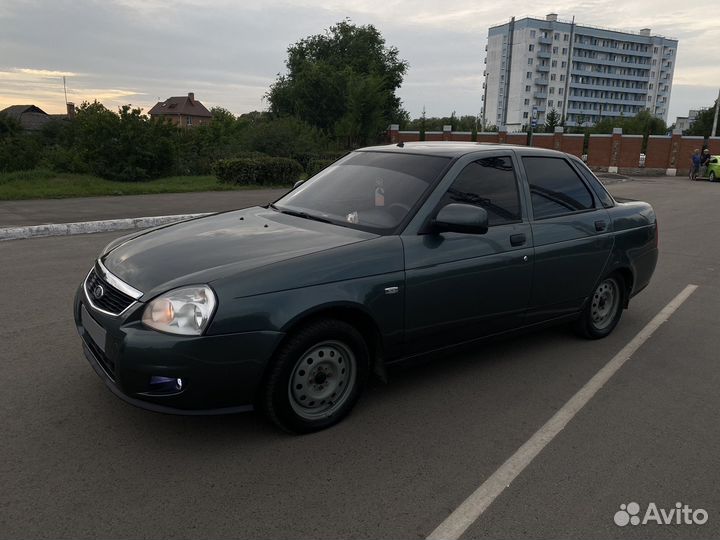 LADA Priora 1.6 МТ, 2010, 200 000 км