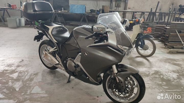 Honda VFR1200F