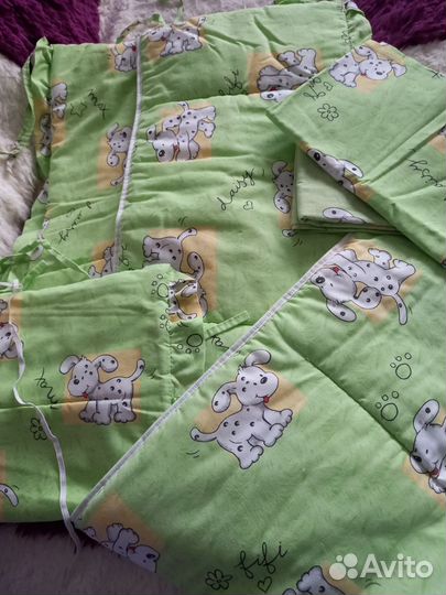 Одеялко в детскую кроватку