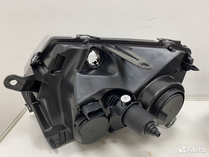 Фара правая renault duster 10-15