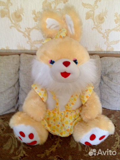 Большой милый заяц