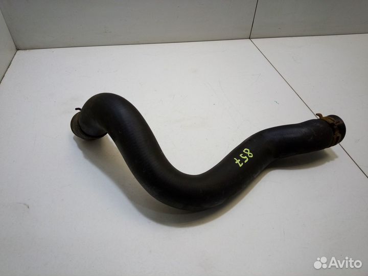 Патрубок радиатора Skoda Yeti