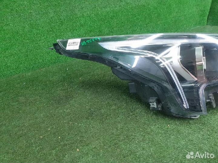 Фара правая Kia Rio