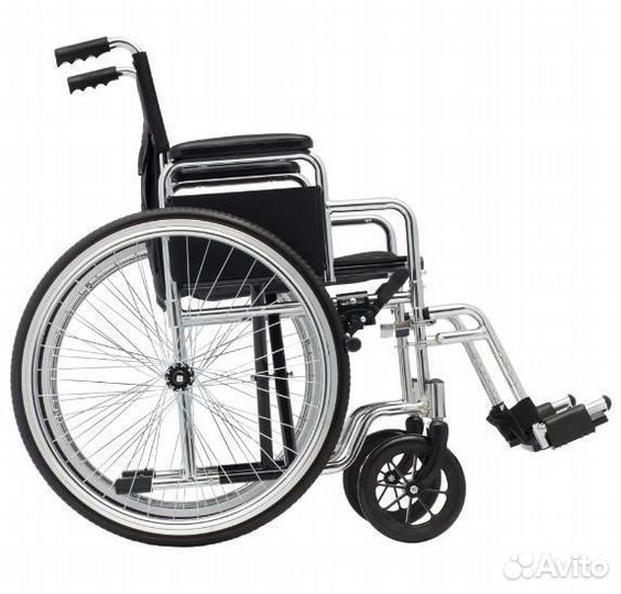 Кресло-коляска для инвалидов Base 135 складное