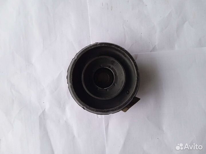 Опоры амортизатора Ларгус, Логан, Сандеро