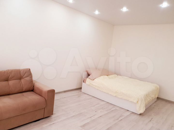 1-к. квартира, 50 м², 3/6 эт.