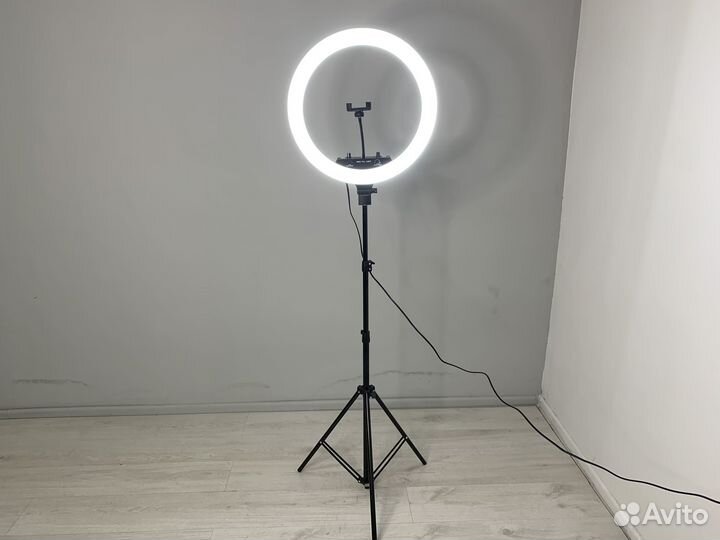 Кольцевая лампа 45 см RGB