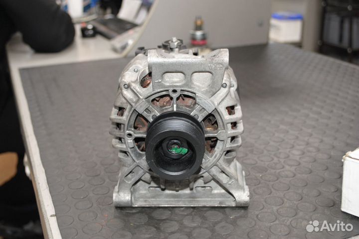 Генератор Mercedes Benz A150, B150 1.5 б/у