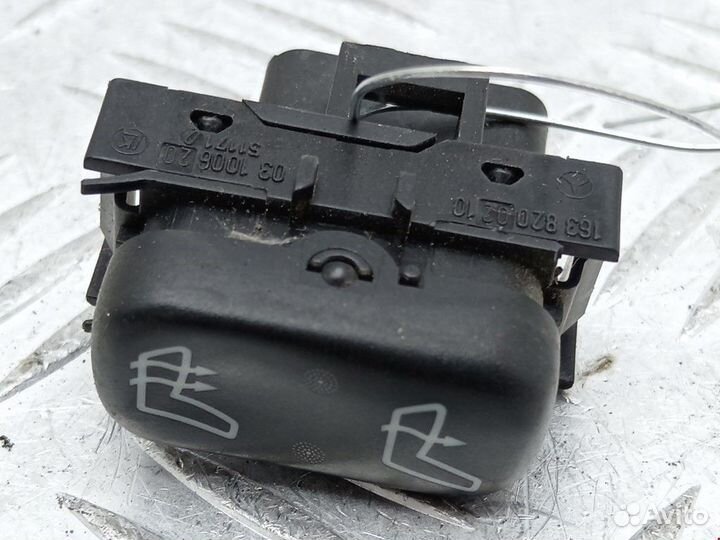 Кнопка обогрева сидений Mercedes-Benz M-Класс W163