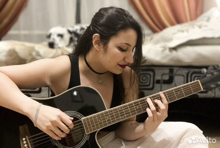 Уроки игры на электрогитаре (Репетитор по гитаре)