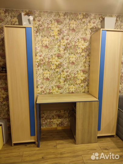 Стол письменный/компьютерный