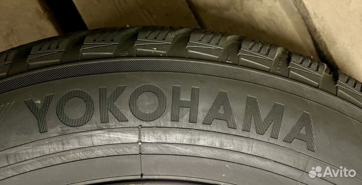 Yokohama Ice Guard IG65 225/60 R18 104T