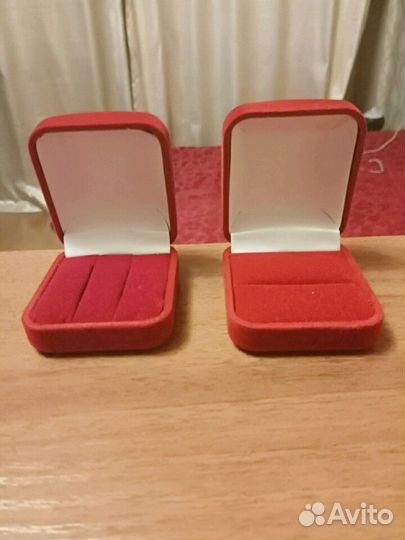 Коробочки для ювелирных изделий