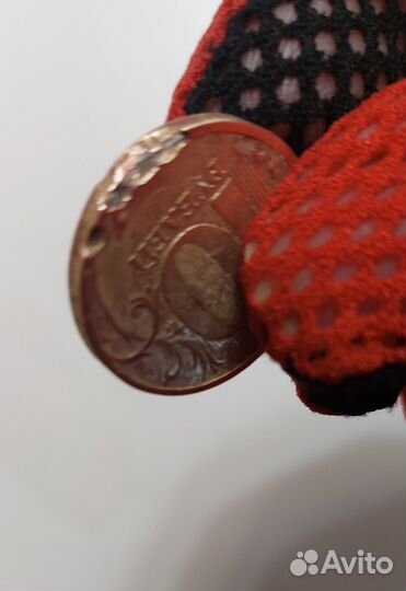 Продам монету 10р. 2011г