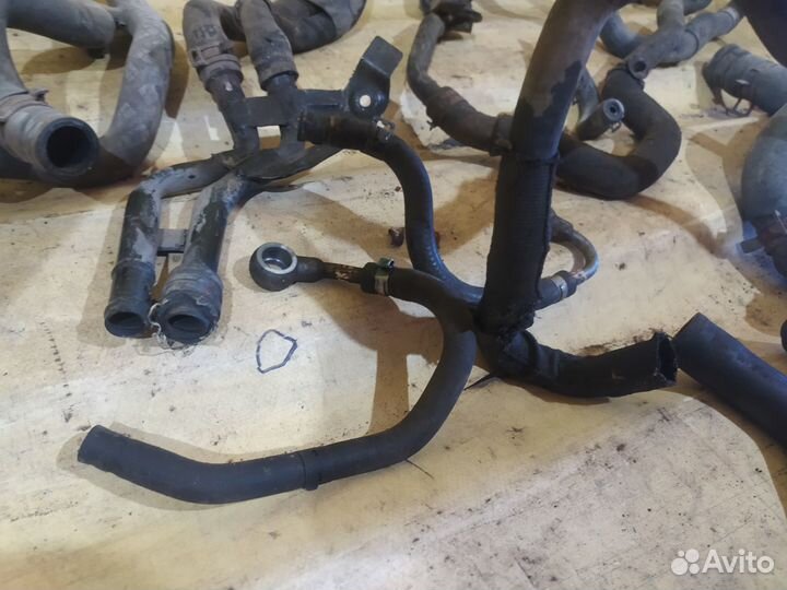 Шланг трубка патрубок Audi Q7 4L 2005-2015