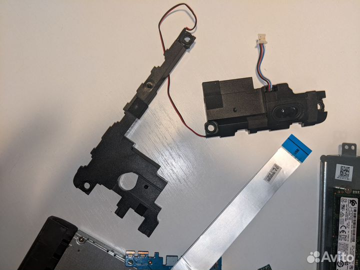 Материнская плата HP 250 G6 и внутренняя периферия