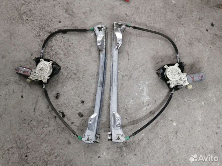 Стеклоподъёмник передний renault symbol Clio