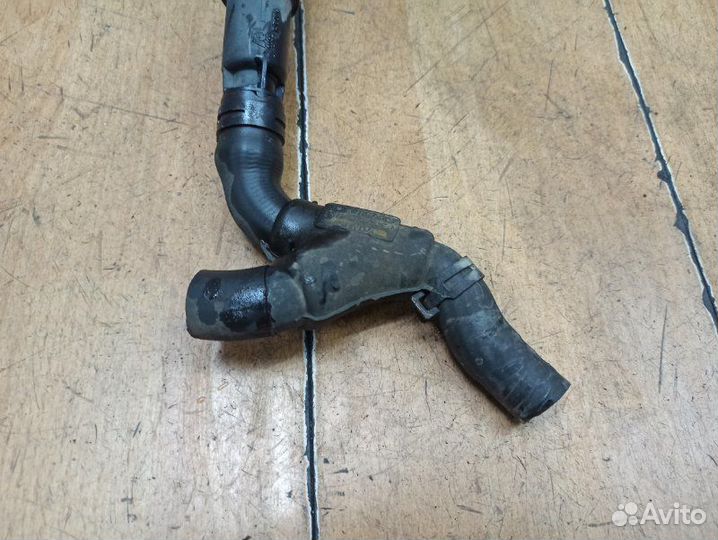 Патрубок системы охлаждения двигателя Ford Mondeo