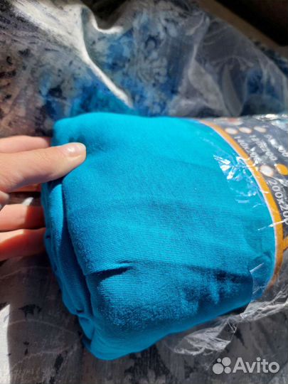 Простынь трикотажная на резинке