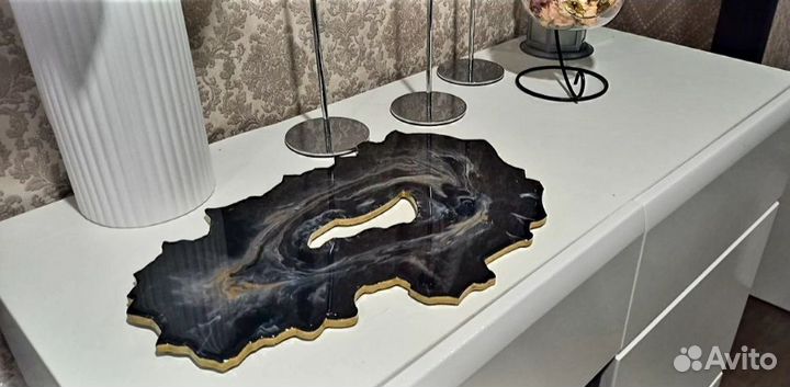 Блюдо из эпоксидной смолы