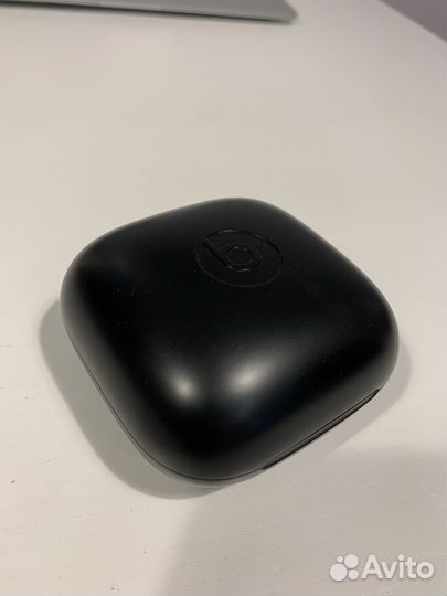 Чехол Powerbeats Pro