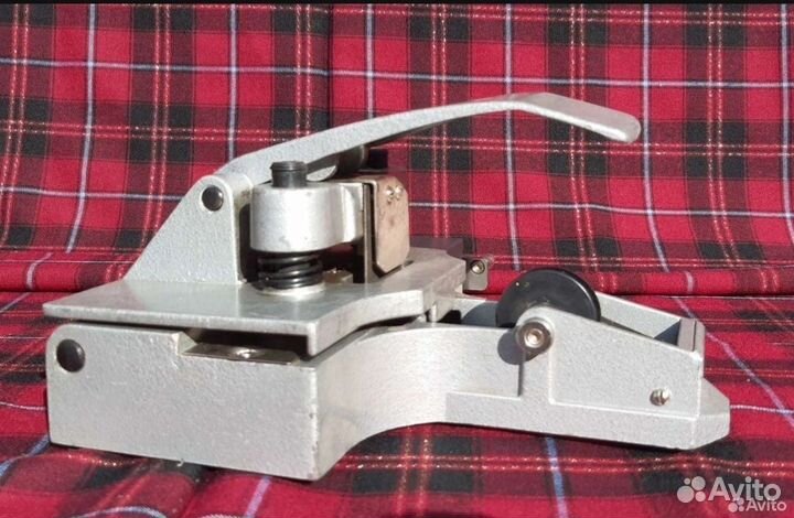 Пресс для склейки пленки СССР