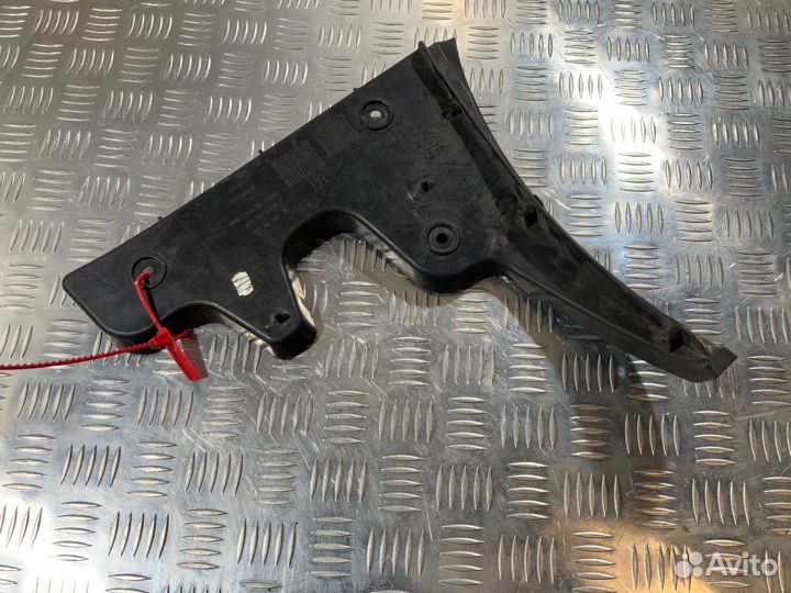 Крепление бампера левое Audi A6 4F/C6 2008