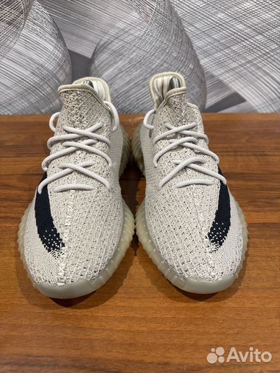 Кроссовки Adidas yeezy boost 350 размер 42