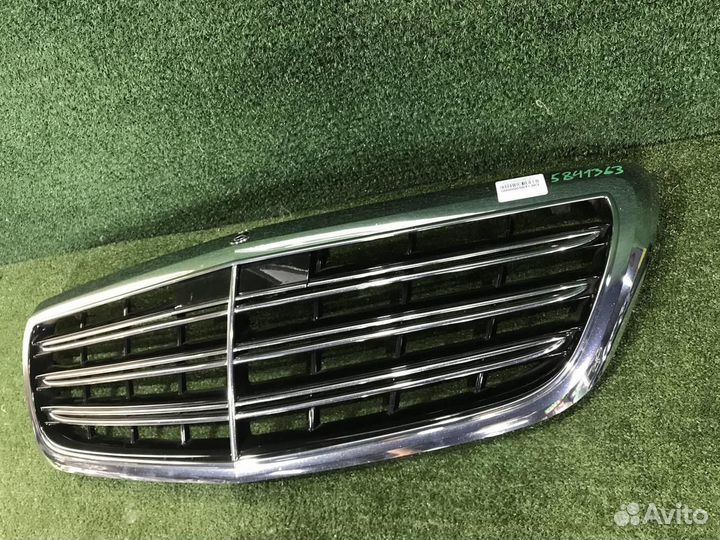 Решетка радиатора Mercedes-Benz S-Class