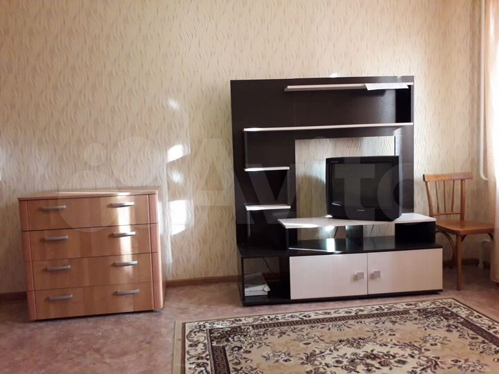 2-к. квартира, 56 м², 10/10 эт.