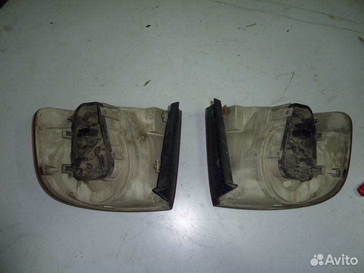 Фонарь задний правый VW Touareg 1 7L6945096K