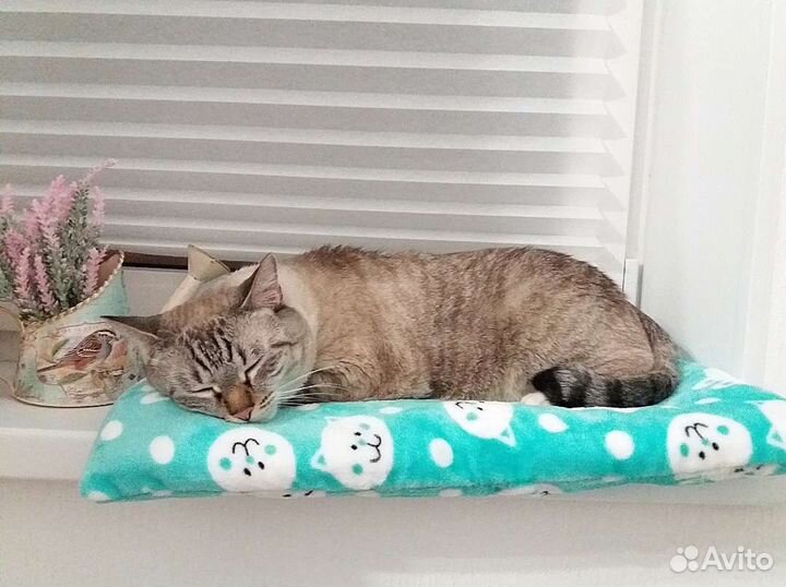 Лежанка/матрасик для кошек в наличии и на заказ