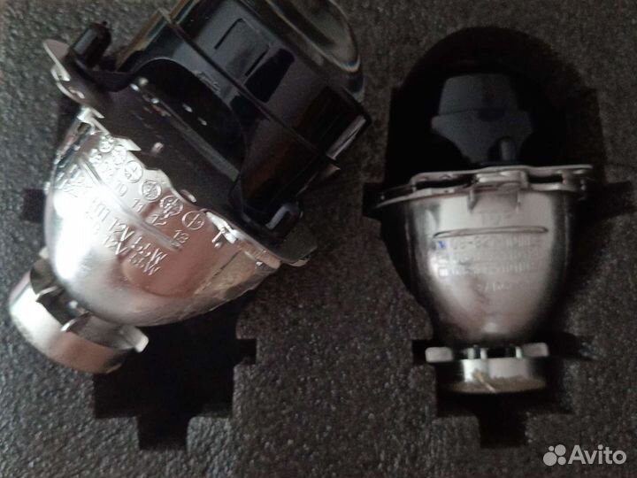 Линзы на camry 40