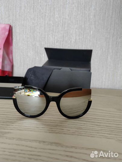 Солнцезащитные очки женские