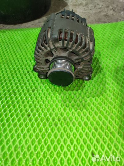 Генератор VAG passat B6 BVY