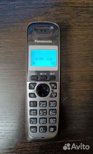 Беспроводной телефон Panasonic KX-TG2511RU