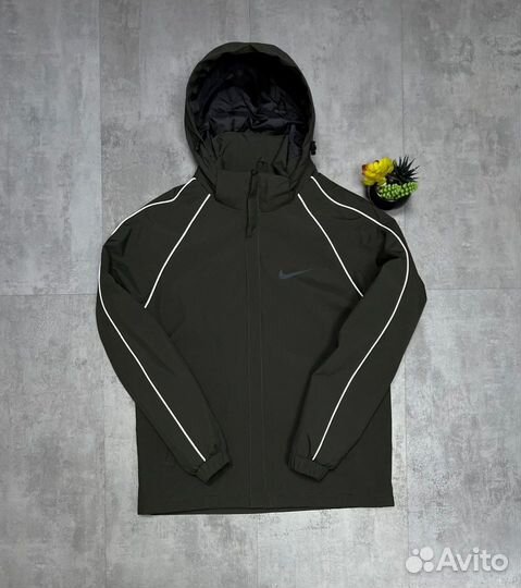 Куртка мужская Nike