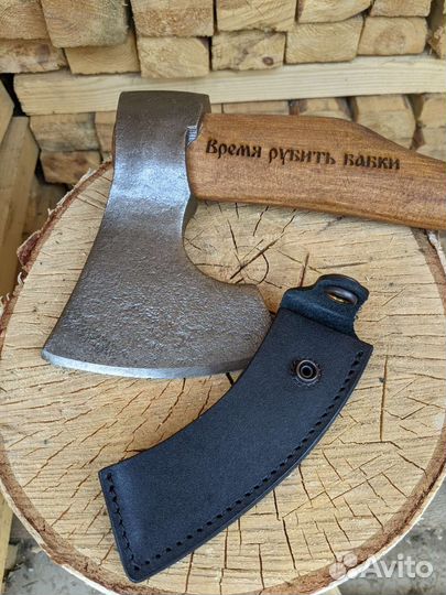 Кованый топор