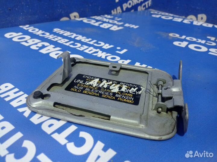 Лючок бензобака Hyundai Accent седан 2006