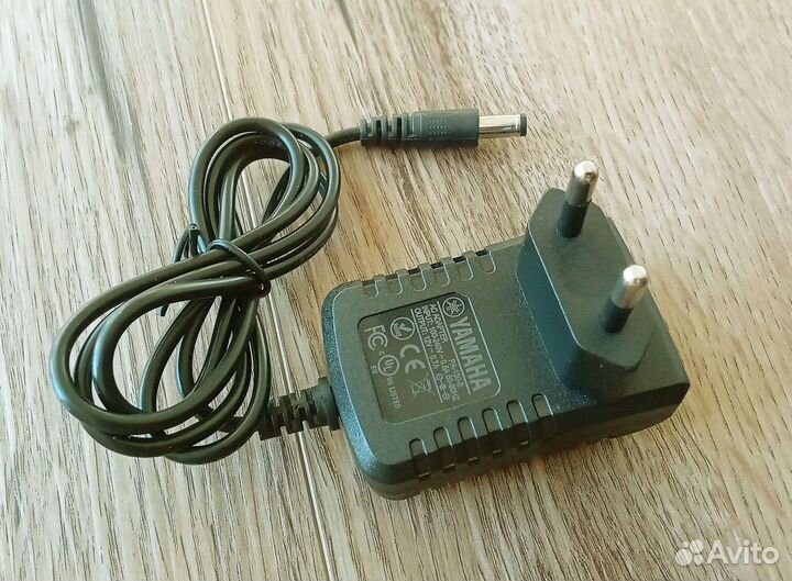 Блок питания для Yamaha PSR-E333, YPT-330