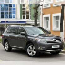 Toyota Highlander 3.5 AT, 2012, 227 000 км, с пробегом, цена 1 800 000 руб.